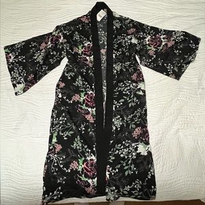 NWT Steve Madden cover up